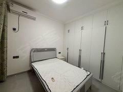 九江开发区南海路闳宇长江国际 2室2厅 精装修房 急租出租房源真实图片