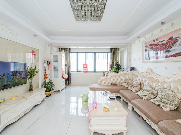 上海杨浦新江湾城戎辉苑戎辉苑  地铁10号线新江湾城站和复旦校区旁边