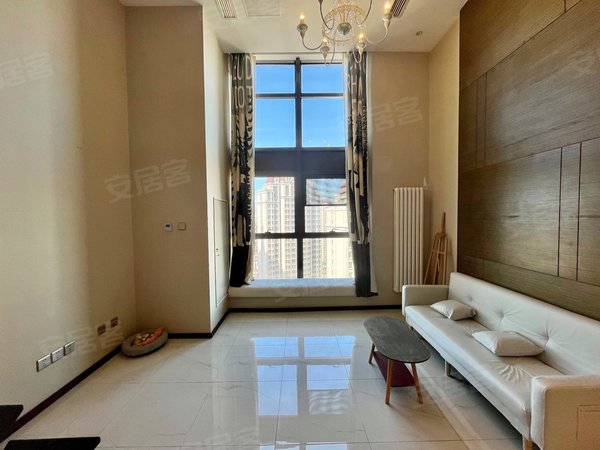 天津河西下瓦房铂津湾南苑(商住楼)无中介费 海河大观 loft 精装一室