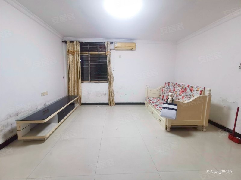 东莞房产网>东莞二手房>南城二手房>鸿福路口二手房>七宝一居>800_600