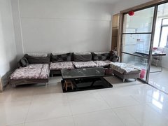 龙口东城区兰兴路龙族峰景南北通透两居室 就在保利对面 家具家电齐全出租房源真实图片