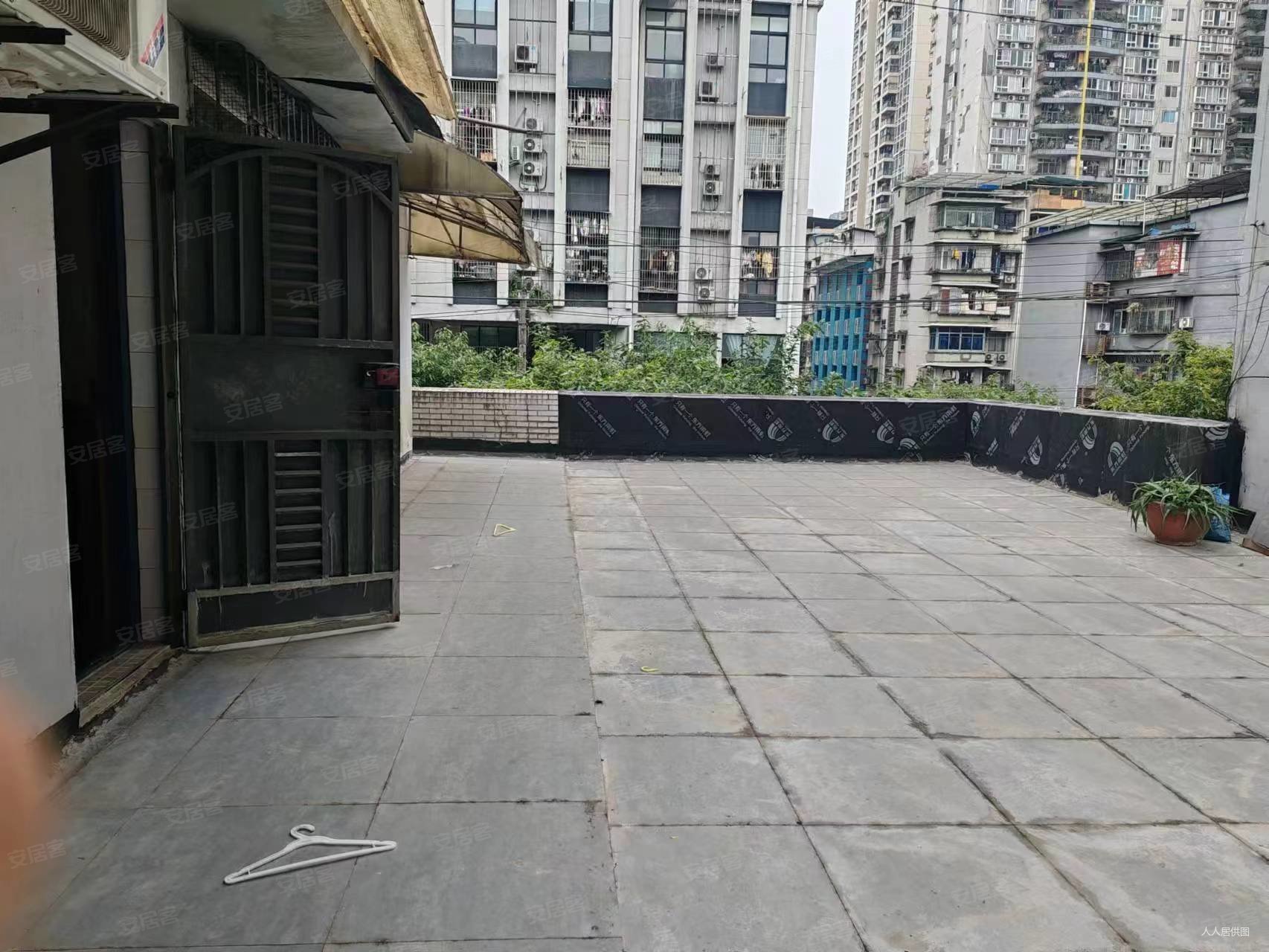 柳荫街小区2室2厅1卫65.14㎡南北59.9万