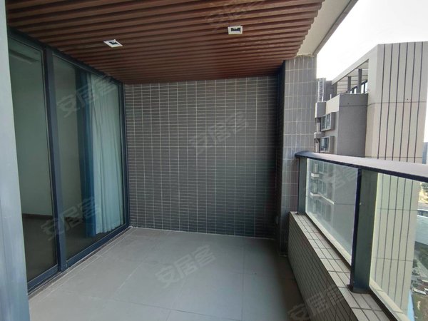 广州南沙金洲颐德湾尚颐德湾尚,142方,四房两卫,高楼层,租6500月出租