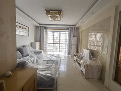周口郸城商贸城锦绣天下城,三室两厅两卫,拎包入住,停车方便。出租房源真实图片