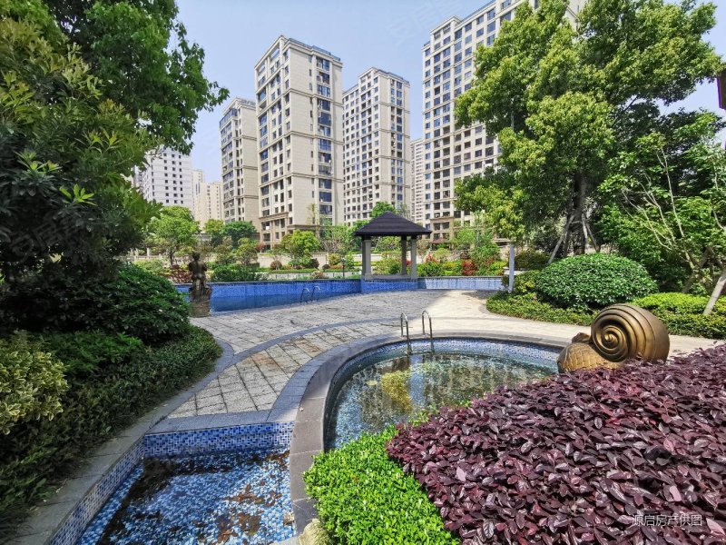 平阳华鸿锦园(别墅)5室2厅3卫171㎡南北338万