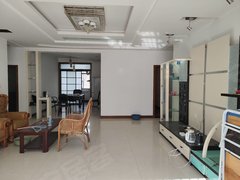 保山隆阳隆阳城区永昌兰苑中医院商贸园旁，二楼，4室，有家具电器，停车方便出租房源真实图片