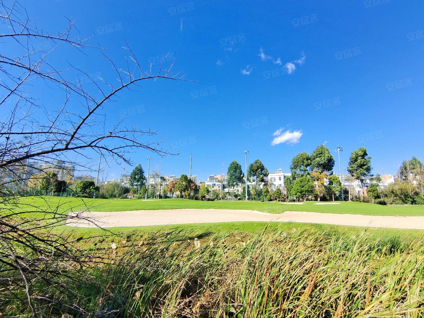 滇池卫城微风岛