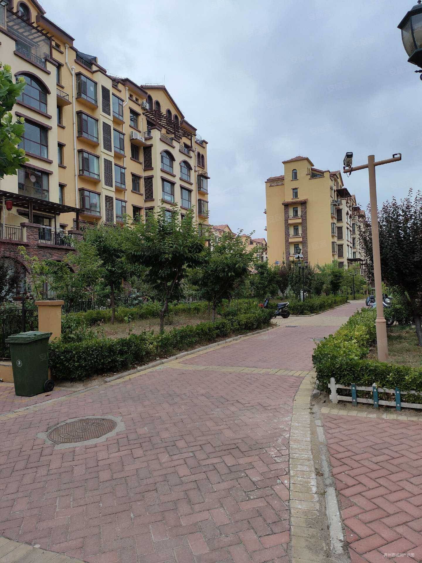 旗城香山丽墅电梯5楼精装3室带车位储藏室101万可议价按揭