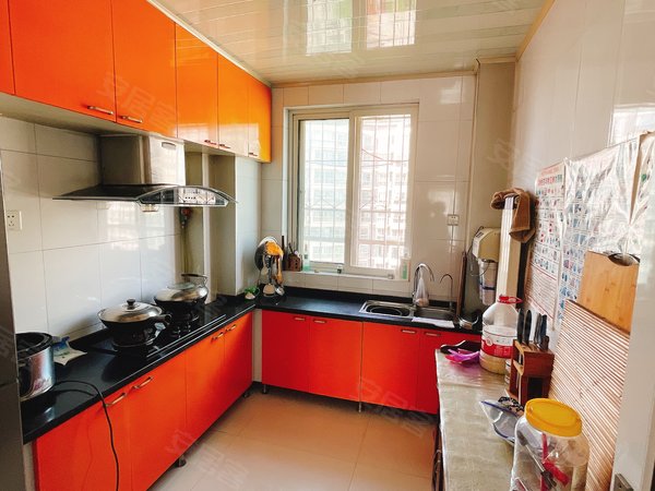 唐山丰润丰润美景花园美景花园 2室2厅1卫 电梯房 配套齐全 南北通透