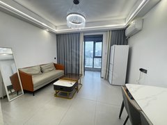 温岭城西温岭银泰158附近时代玖著 三朝南两室带客厅 精装修包物业 拎包即住出租房源真实图片