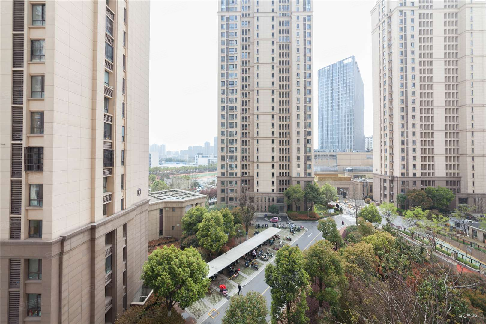 铜冠花园2室2厅1卫80.07㎡南北210万