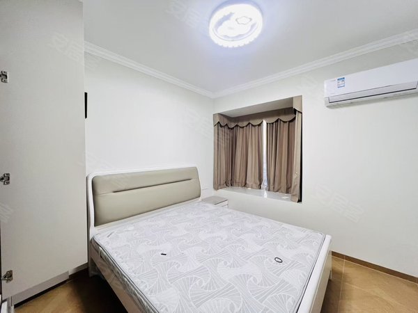 南昌青山湖湖滨东路南镇村安置房小区南镇小区木质奶油风两房近梦时代699近地铁口万象汇 民水民电出租房源真实图片