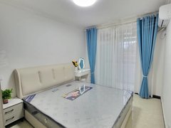 亳州谯城华富广场南湖家园精装修大小房间出租。小区环境安静舒适出现便利。出租房源真实图片