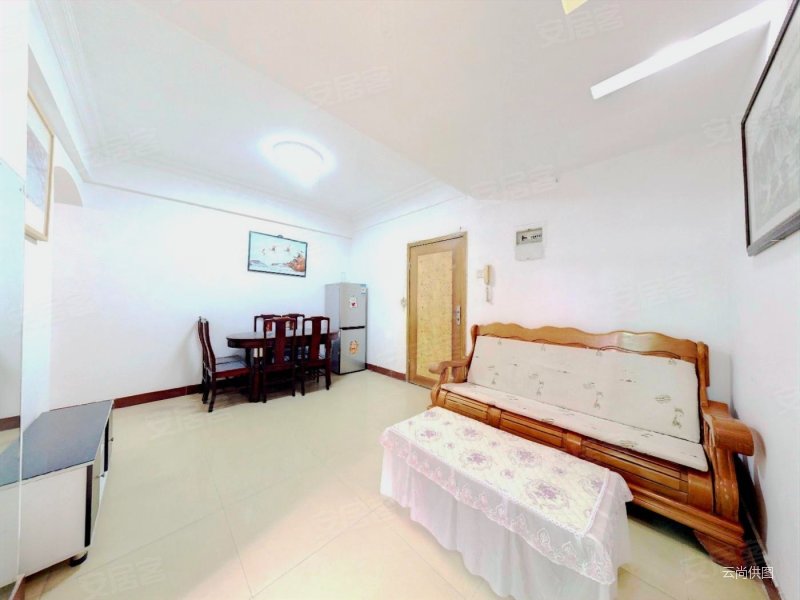 机场路新市 海德花园 三房 小区管理 交通方便 满五年