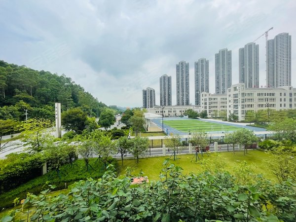 广州增城中新镇万科城(增城)增城万科城三房全屋定制配置齐全出租房源