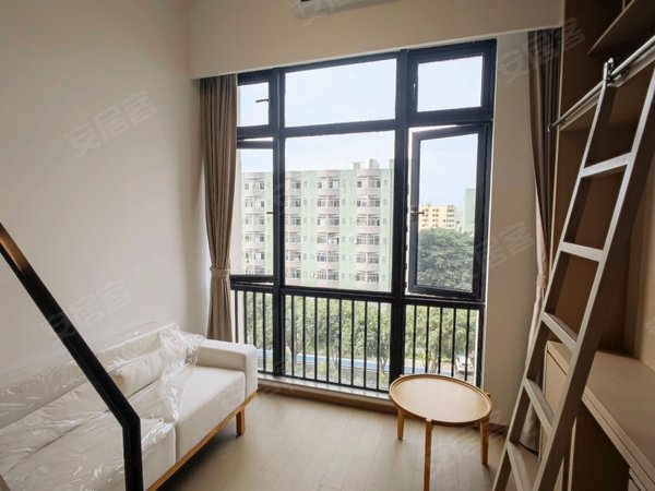 深圳宝安沙井仁恒芯梦公园(商住楼)仁恒精装复式公寓 全齐1房1厅,采光