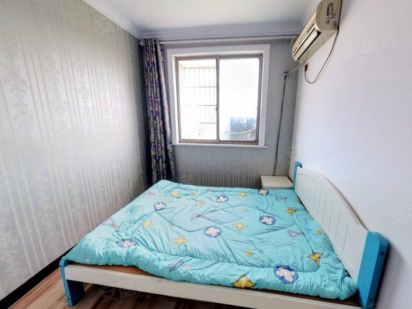 绍兴袍江宝龙广场滨河公寓(东区)滨河公寓精装2房,楼梯房,周边配套