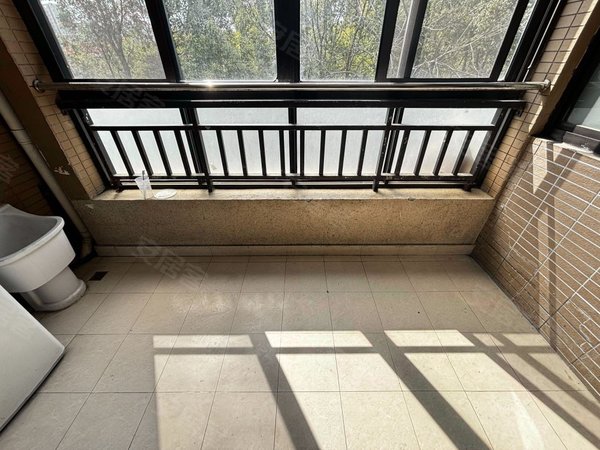 【多图】万科尚景苑(西区公寓住宅),重固租房,万科精装三房,高楼层