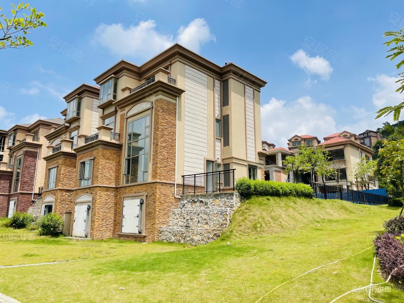 海逸豪庭御峰别墅