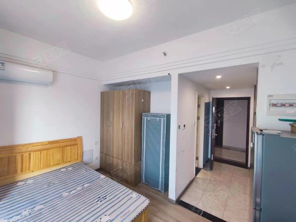 【多图】新城领寓,经十西路租房,新城领寓 经十路旁 地铁口 精装一室