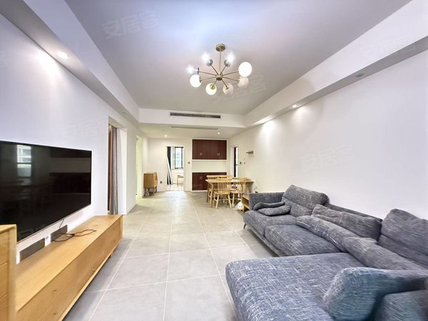 金华永康永康市区万鸿名城溪心方向小区，两室，可当三室，包物业车位，家具齐全，拎包入住出租房源真实图片