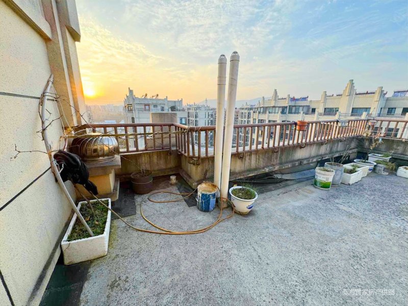 明发云庭  小区性价比  精装4房  西边户大露台