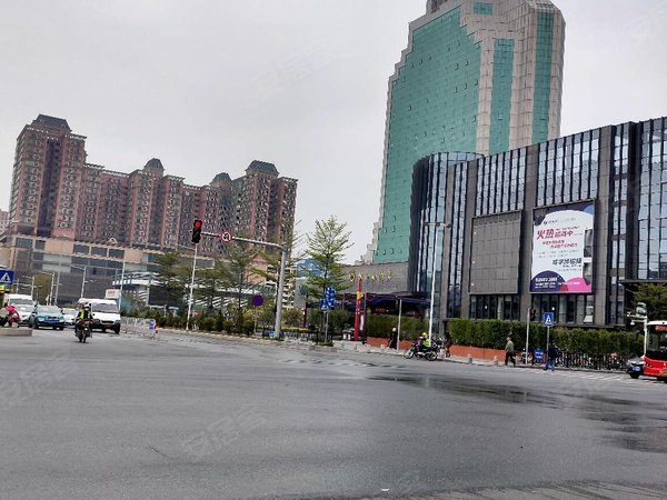 广州花都新区30号小区三楼精装三房,地铁站二小实验中学人民医院对面