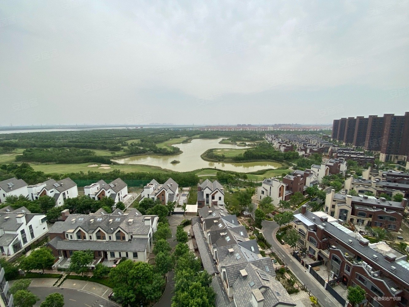 招商果岭3室2厅1卫91.18㎡南北63万