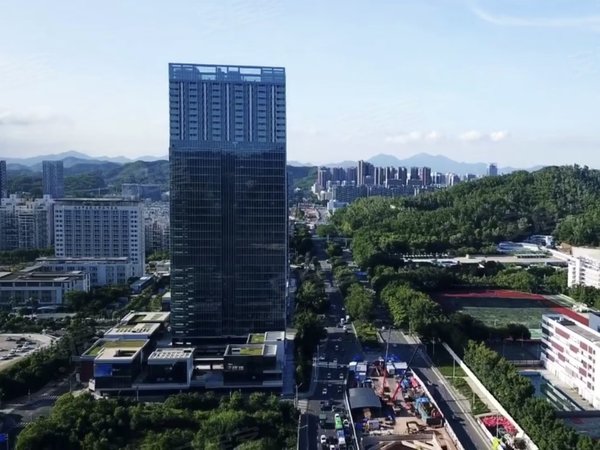 深圳龙岗大运京基御景时代大厦地铁口京基御景时代大厦 甲级写字楼