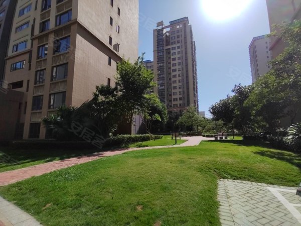 怀德峰景 精装两房高楼层采光好 车位充足随时看房,宝安租房-深圳58