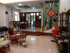 韶关浈江五里亭小别墅,大花园,碧桂园云林水岸联排边位别墅出租出租房源真实图片