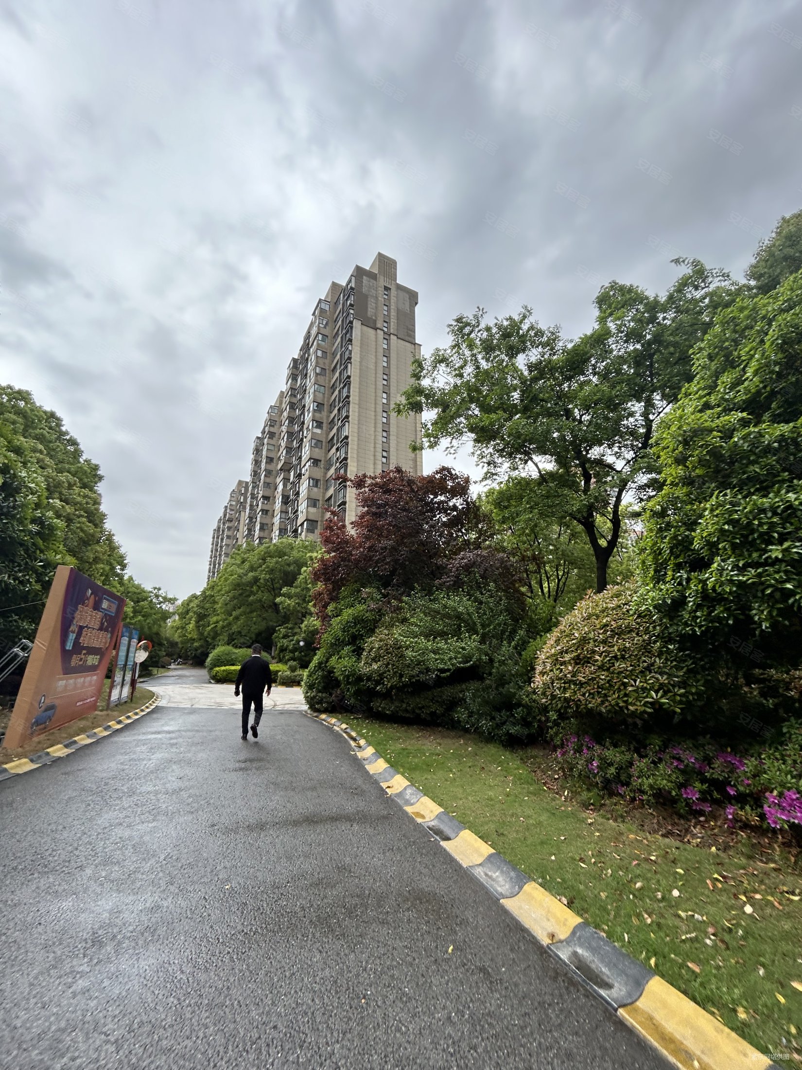 上下两层 带挑高 可看仙林湖公园,保利罗兰香谷二手房,330万,3室2厅,2