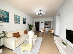 桂林象山龙船坪可短租 万象城附近广源国际 安置小区精装修电梯2房家电家具出租房源真实图片