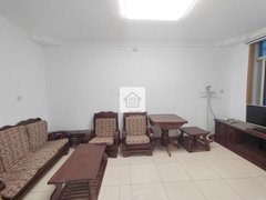 岳阳岳阳楼商业步行街王家河一桥旁,枫树新村大两房,拎包入住,随时可看。出租房源真实图片