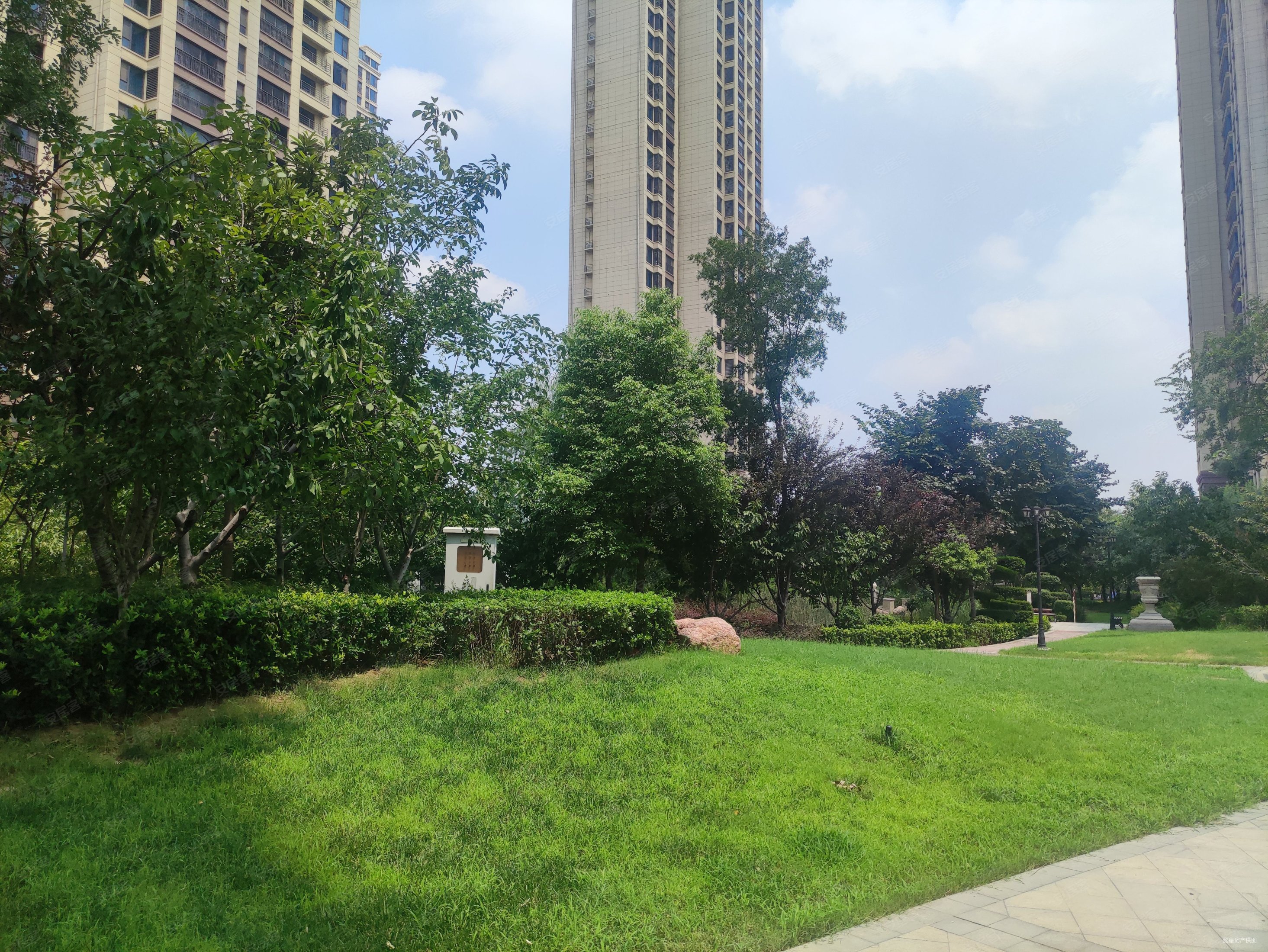 瑞江瀛洲花园3室2厅1卫99.41㎡南103万