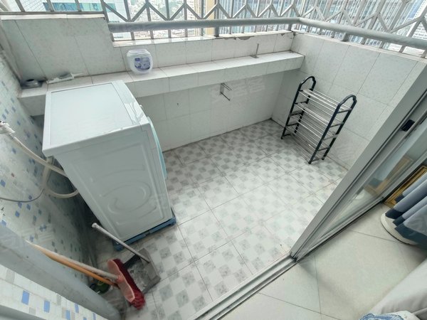 深圳罗湖蔡屋围西湖花园西湖花园 3室2厅 6500.0元出租房源真实图片