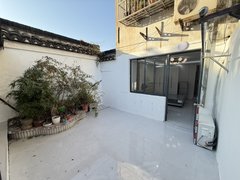 苏州平江桃花坞石路山塘街一室一厅 朝南带超大院子厨卧分离 南北通透家电齐全出租房源真实图片