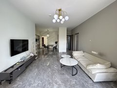 株洲天元工业大学新校区二中北校区陪读好房，麦格米特附近，白鹤菱溪旁，干净整洁随时看出租房源真实图片