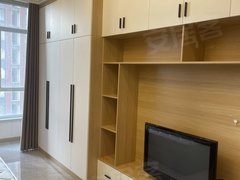 沂南城区德福商贸城江山樾，家具家电齐全，拎包入住月租1300年租13000出租房源真实图片