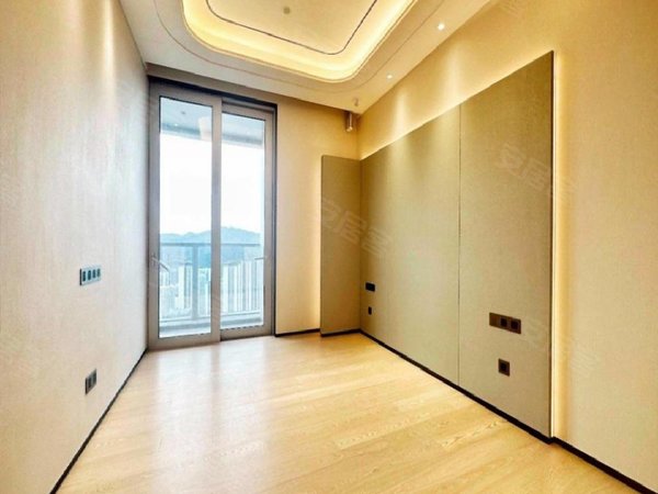 深圳南山华侨城侨城一号新上房源,侨城一号大平层总裁公寓 住家接待皆