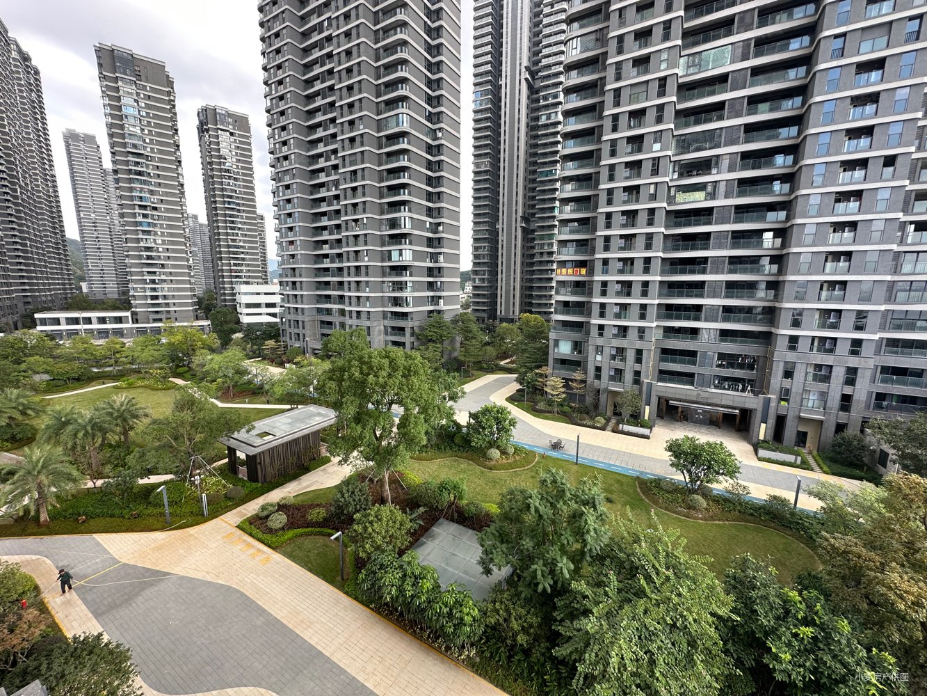 融信上江城4室2厅2卫146㎡南北156万