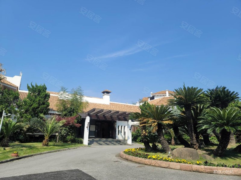 小区绿化75%,电梯平墅,带露台,鼎邦丽池二手房,2900万,3室2厅,3卫,278