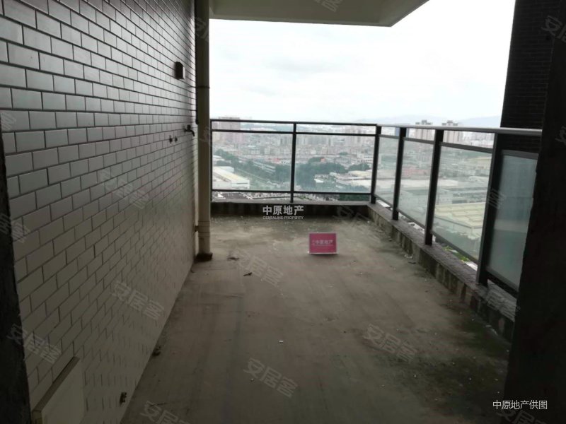 金地博登湖4房南北通透单价只要19000左右