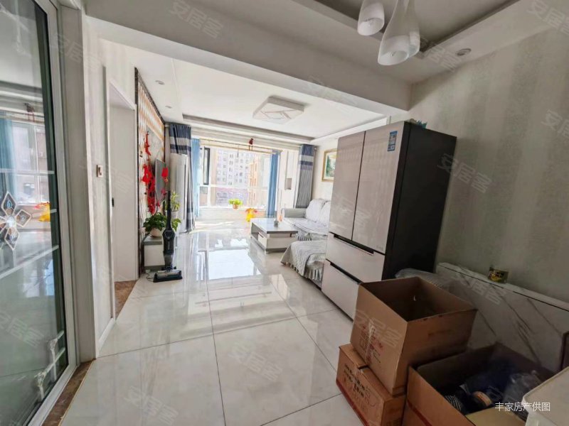 威海房产网>威海二手房>高区二手房>哈工大二手房>学府华园>800_600