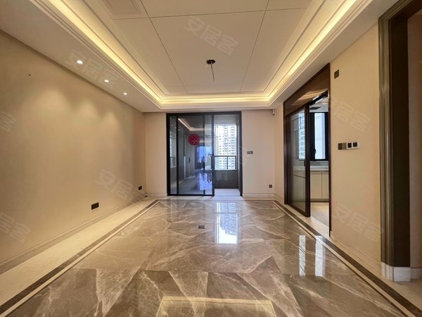 金茂府 5房3卫,南北通透,中高楼层,适合三代同堂居住,荔湾租房-广州58