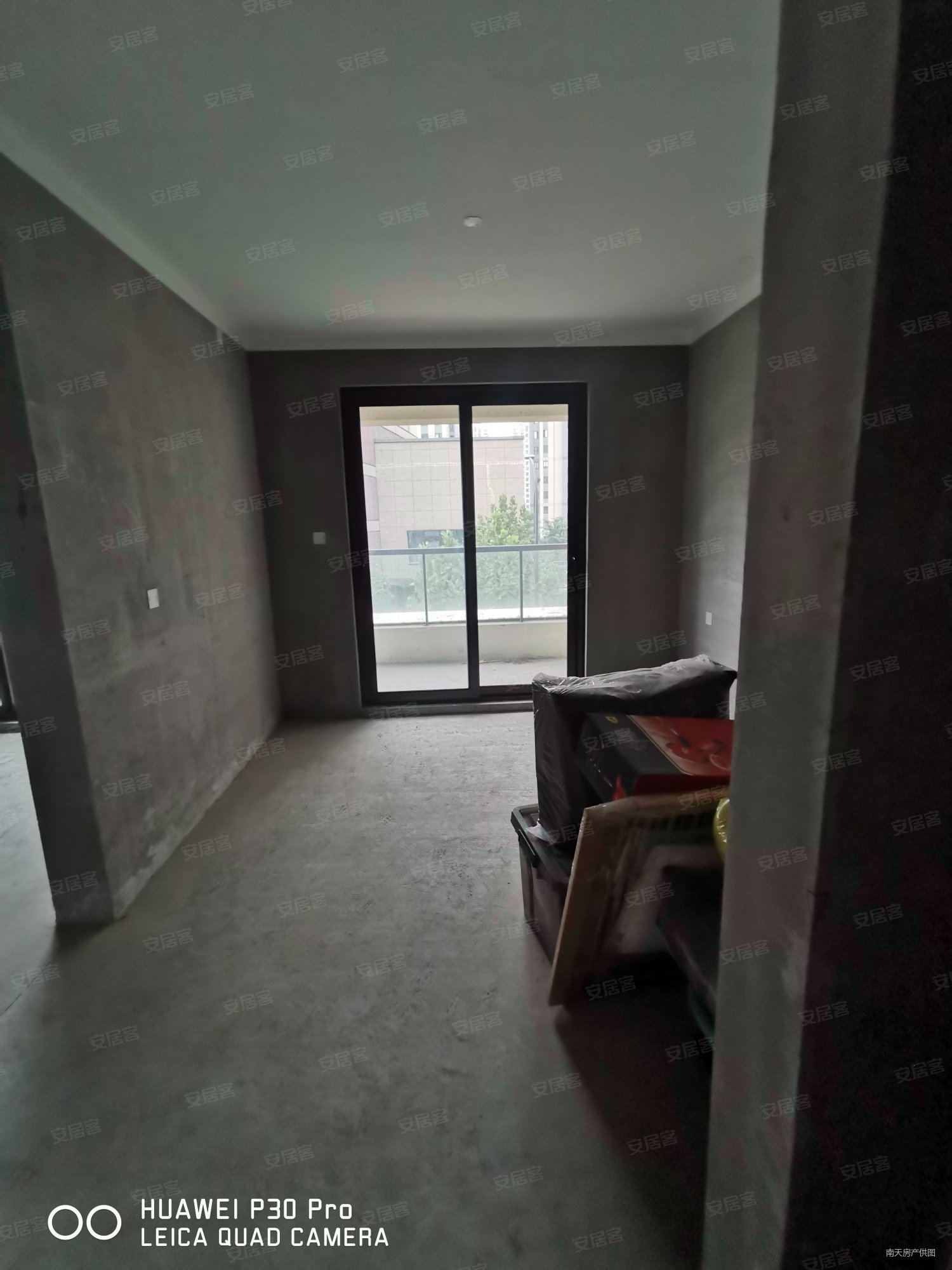 中海枫桥里4室2厅2卫127㎡南310万