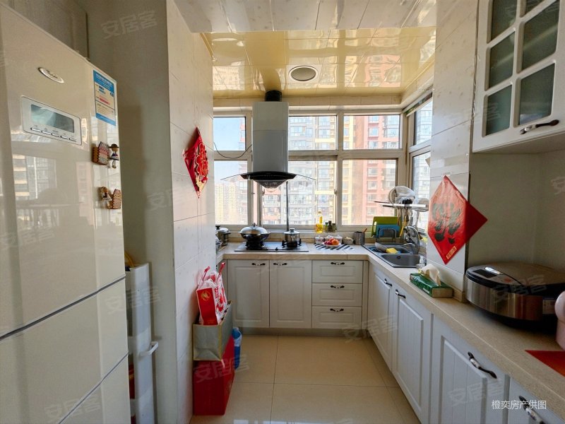 西美商圈十七中旁西美花城精装三室南北通透带地下室