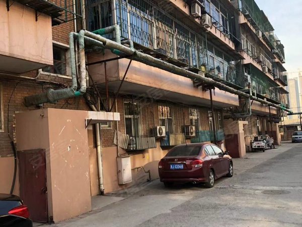 天津东丽金钟街赵沽里东里出租东里三室,2000月出租房源真实图片