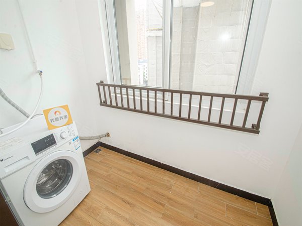 【多图】农房万阳公寓,杨浦大桥租房,新上次新小区12号线 精装两房