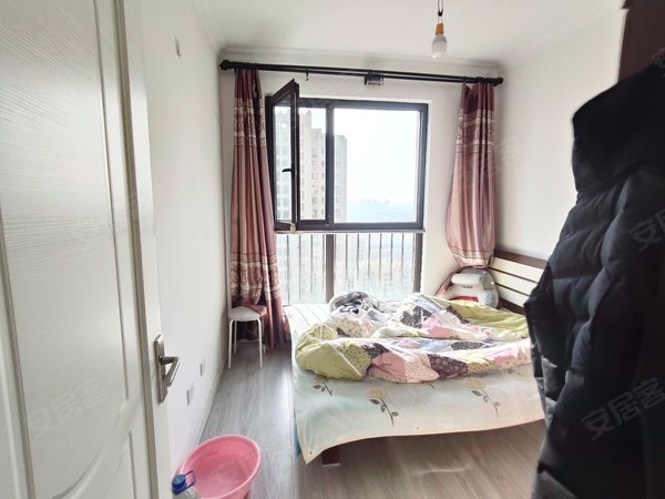 大连甘井子椒房大连港天下粮仓大连港天下粮仓 2室1厅1卫  电梯房 精装修74平米出租房源真实图片